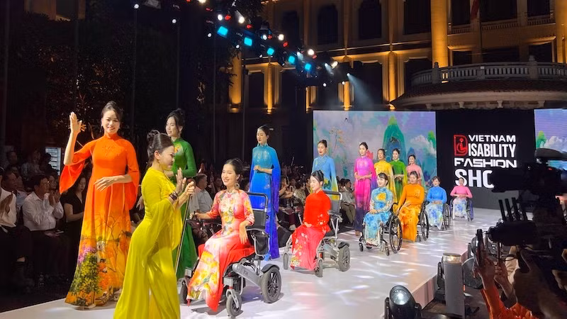 Chương trình góp phần thúc đẩy sự hòa nhập của người khuyết tật vào đời sống văn hóa, nghệ thuật.