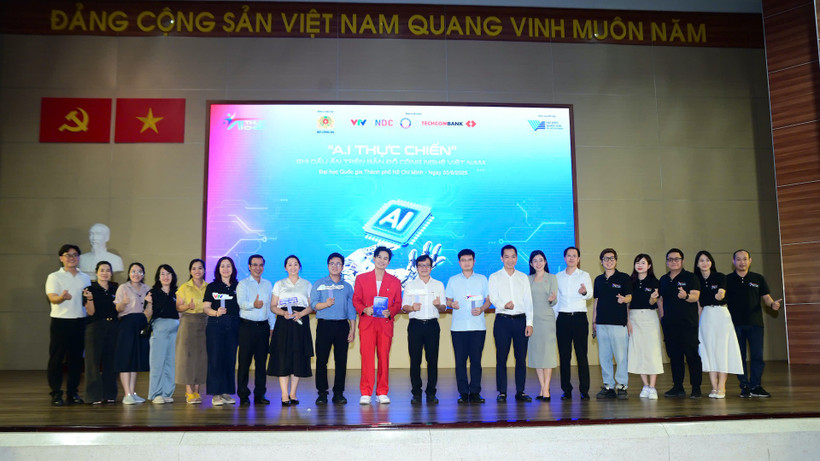 Lễ phát động "AI Thực chiến 2025" tại Đại học Quốc gia Thành phố Hồ Chí Minh.