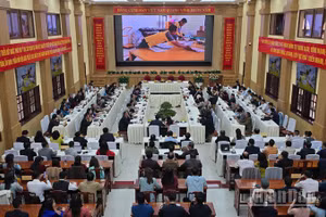 Quang cảnh buổi gặp mặt kỷ niệm 100 năm Ngày Báo chí Cách mạng Việt Nam.