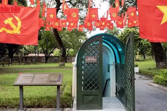 [Video] Lần đầu mở cửa di tích cách mạng Hầm Cơ yếu