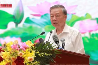[Video] Tổng Bí thư Tô Lâm gặp mặt đại biểu có công với với cách mạng