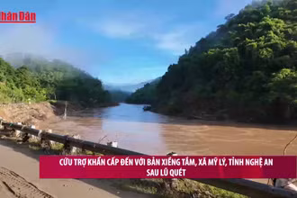 [Video] Cứu trợ khẩn cấp đến với bản Xiềng Tắm, xã Mỹ Lý, tỉnh Nghệ An sau lũ quét