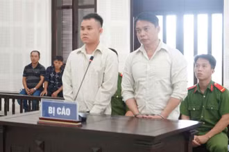 Các bị cáo tại phiên tòa. (Ảnh: ANH ĐÀO)