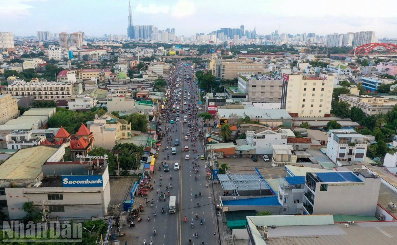 Thành phố Hồ Chí Minh chi hơn 14.000 tỷ đồng mở rộng quốc lộ 13 