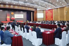 Gặp gỡ, đối thoại nhằm tháo gỡ khó khăn cho các doanh nghiệp đưa người lao động Việt Nam đi làm việc ở nước ngoài theo hợp đồng.