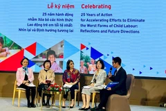 Các đại biểu tham gia tọa đàm tại Lễ kỷ niệm 25 năm Việt Nam phê chuẩn công ước số 182 của ILO.