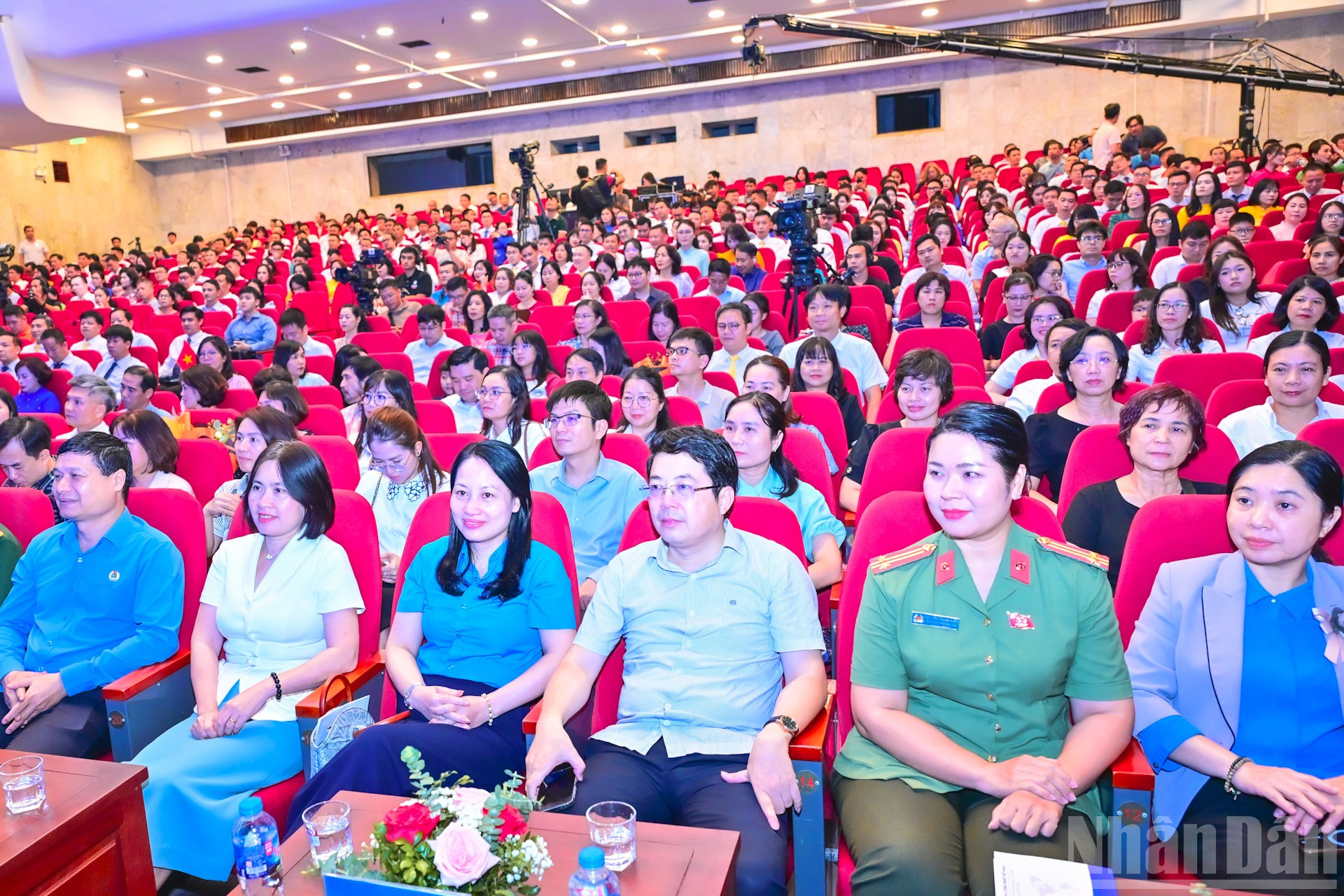 ថ្នាក់ដឹកនាំសហជីពនៃអង្គភាពក្រោមឱវាទវិទ្យាសាស្ត្រ និងបច្ចេកវិទ្យា បានចូលរួមក្នុងកម្មវិធីនេះ។ ndo_br_img-0700.jpg