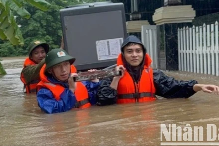 Bão số 1 gây nhiều thiệt hại tại Quảng Trị.