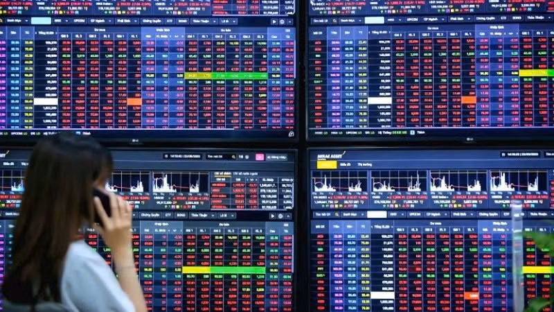 Tuần giao dịch từ 24-28/11 khép lại với xu hướng tích cực khi VN-Index tăng 36,06 điểm. (Ảnh: Nhật Nam)