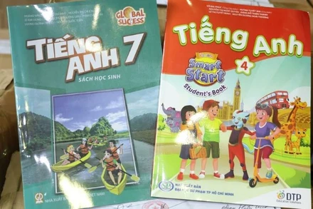 Sách giả do các đối tượng sản xuất.