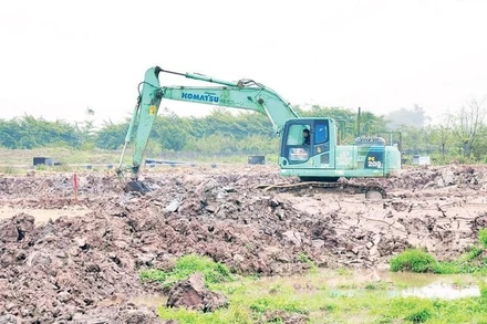 Thi công dự án đường song hành vành đai 5 trên địa bàn tỉnh Ninh Bình.