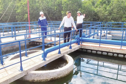 Công trình cấp nước sinh hoạt cụm phía tây huyện Lệ Thủy với công suất 2.200 m3/ngày đêm phục vụ nước sạch cho người dân một số xã vùng bán sơn địa.