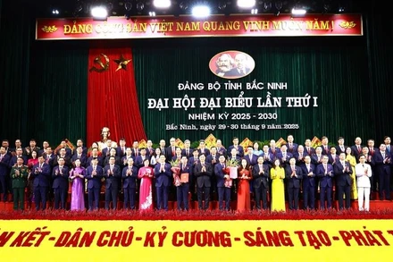 Ra mắt Ban chấp hành Đảng bộ tỉnh Bắc Ninh nhiệm kỳ 2025-2030.