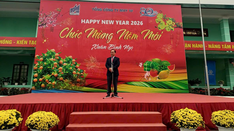 Chủ tịch Hiệp hội Dệt may Việt Nam (Vitas), Chủ tịch Hội đồng quản trị May 10 Vũ Đức Giang phát biểu ý kiến tại buổi lễ.