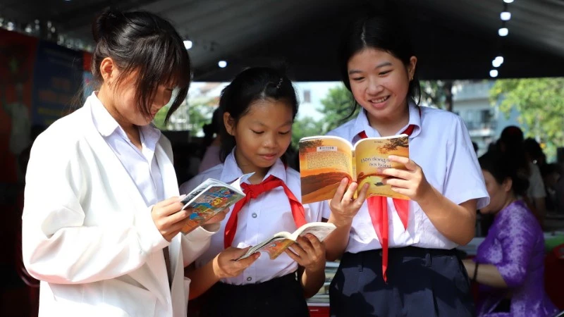 Ngày Sách Đồng Nai Ứng Dụng Mã QR, Thúc Đẩy Văn Hóa Đọc Trong Thời Đại Số