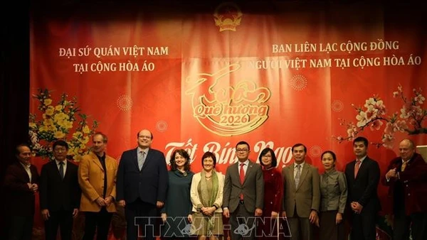 Xuân Bính Ngọ 2026: Hương xuân vẹn nguyên trên đất Áo