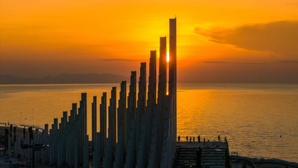 Tháp Tam Thắng được thi công thần tốc trong 75 ngày. (Ảnh: MINH TÚ)