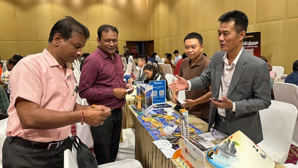Doanh nghiệp Việt Nam-Ấn Độ gặp gỡ, trao đổi trong Chương trình giới thiệu du lịch Việt Nam, kết nối doanh nghiệp tại Ấn Độ. (Ảnh: TITC)