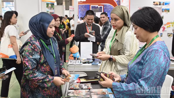 B2B được xem là hoạt động trọng tâm tại Hội chợ Du lịch quốc tế Việt Nam 2026. (Ảnh: SƠN TÙNG)