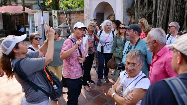 Những hành trình khám phá lịch sử ngày càng hấp dẫn khách du lịch. (Ảnh: TTXVN)