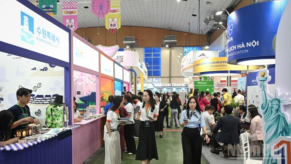 [Infographic] Điểm lại 10 sự kiện nổi bật của ngành du lịch Việt Nam năm 2025 