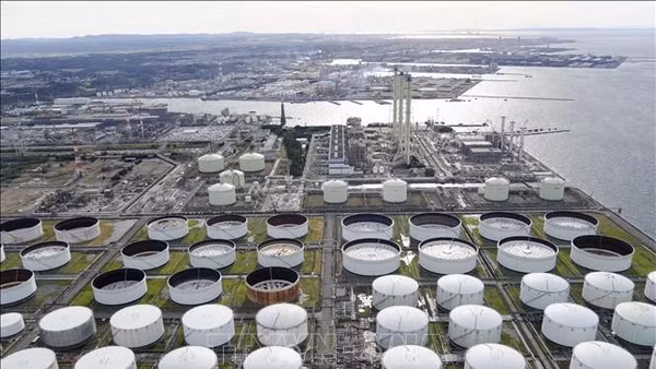 Nhà máy lọc dầu tại tỉnh Chiba, Nhật Bản. (Ảnh: TTXVN)