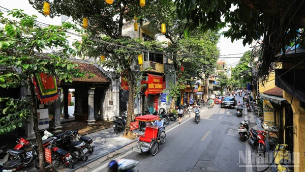 Một góc phố cổ Hà Nội - điểm đến được du khách quốc tế yêu thích khi tới Việt Nam. (Ảnh: THÀNH ĐẠT)