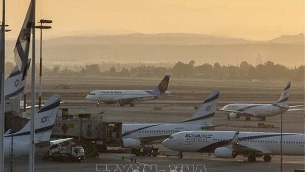 Các máy bay tại sân bay Ben Gurion ở miền trung Israel. (Ảnh tư liệu: TTXVN)