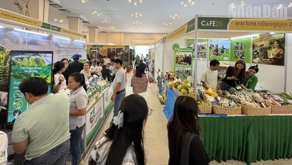 Diễn đàn và Triển lãm Nông nghiệp Campuchia 2025 (CAFE25) được tổ chức từ ngày 13-16/11 tại Thủ đô Phnom Penh. (Ảnh: ĐINH TRƯỜNG)