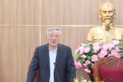 Phó Thủ tướng Thường trực Chính phủ Nguyễn Hòa Bình phát biểu kết luận tại buổi làm việc.