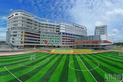 Khởi công từ năm 2015, Cụm Y tế Tân Kiên (tọa lạc tại xã Tân Nhựt, Thành phố Hồ Chí Minh), có tổng diện tích quy hoạch 73ha, được chia làm 2 giai đoạn theo mô hình y tế xanh, chú trọng đầu tư vào các khu dịch vụ công cộng, công viên, sân Thể dục thể thao, cùng nhà lưu trú dành cho thân nhân người bệnh.