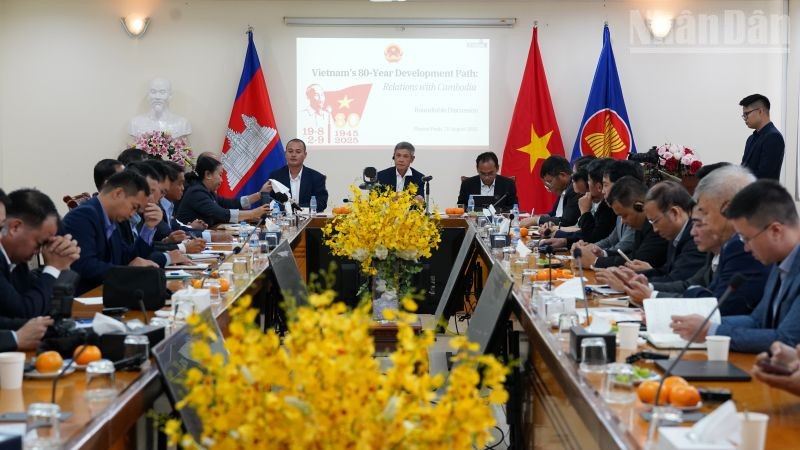 Toàn cảnh Tọa đàm. (Ảnh: ĐINH TRƯỜNG)