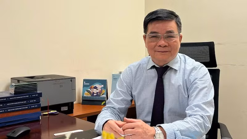 Giáo sư, Tiến sĩ Ngô Thắng Lợi.