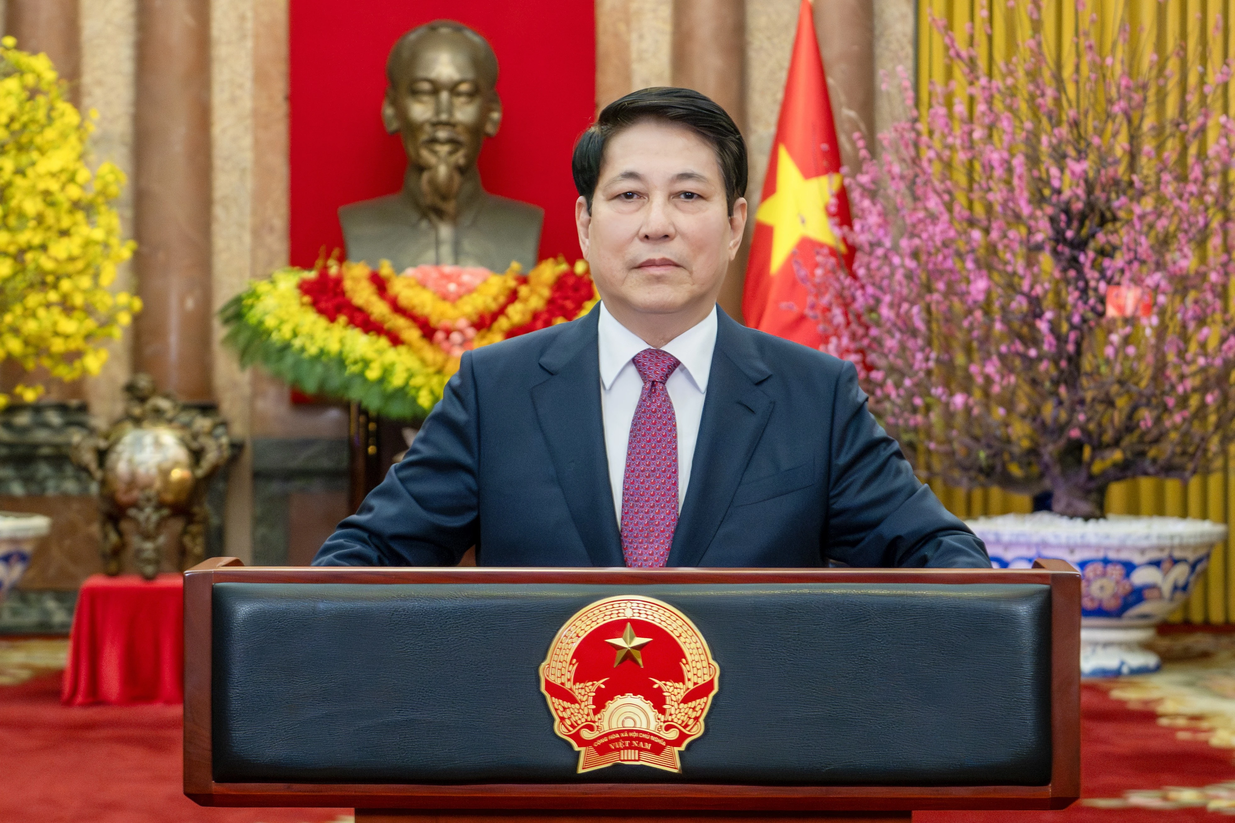 Chủ tịch nước Lương Cường gửi thư chúc Tết Bính Ngọ 2026, khẳng định thành tựu và hướng tới tương lai