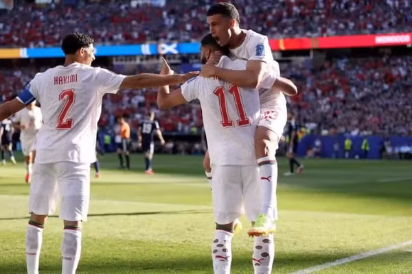 Các tuyển thủ Morocco ăn mừng sau bàn thắng của trận đấu. (Ảnh: FIFA)