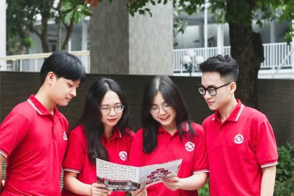 Sinh viên Trường đại học Ngoại thương. 
