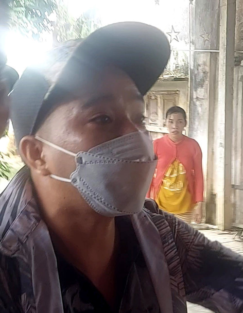 Một đối tượng trong nhóm côn đồ tham gia hành hung gây thương tích thầy giáo.