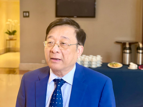 Tiến sĩ Nguyễn Quốc Hùng.