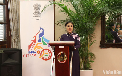 Chủ tịch Liên hiệp các tổ chức hữu nghị Việt Nam Nguyễn Phương Nga phát biểu tại sự kiện. Chủ tịch Liên hiệp các tổ chức hữu nghị Việt Nam Nguyễn Phương Nga phát biểu tại sự kiện.