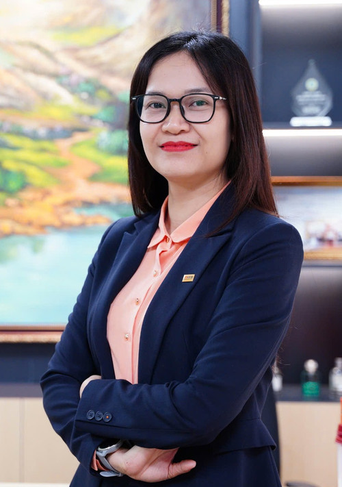 Bà Đoàn Thái Thanh Thủy - Phó Giám đốc Khối Ngân hàng bán lẻ SHB.