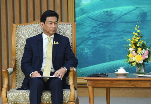 Phó Thủ tướng, Bộ trưởng Ngoại giao Vương quốc Thái Lan Parnpree Bahiddha-Nukara phát biểu tại buổi tiếp.