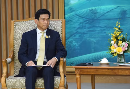 Phó Thủ tướng, Bộ trưởng Ngoại giao Vương quốc Thái Lan Parnpree Bahiddha-Nukara phát biểu tại buổi tiếp.