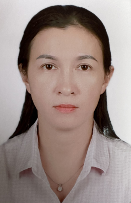 Nguyên Phó Chủ tịch Ủy ban nhân dân xã Bảo Quang Nguyễn Thị Hồng Nga.