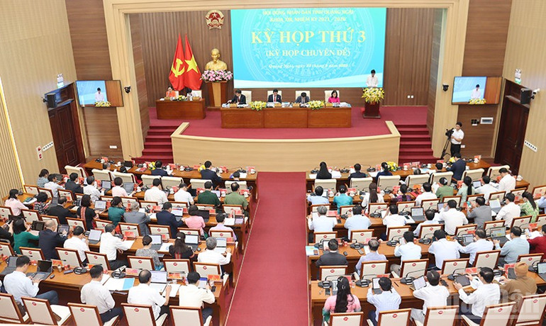 Quang cảnh kỳ họp. ndo_br_img-1971.jpg