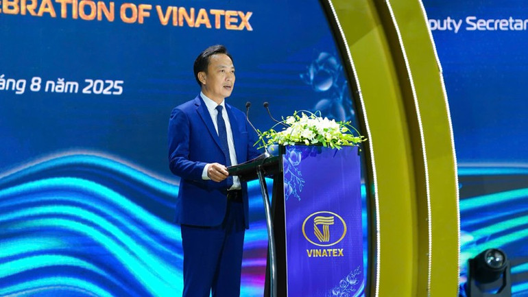 Phó Bí thư Đảng uỷ Chính phủ Lại Xuân Lâm phát biểu tại lễ kỷ niệm. 31.jpg