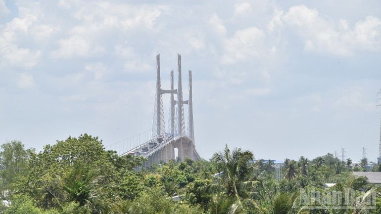 Một góc cầu Rạch Miễu 2. ndo_br_dsc-0546-5144.jpg