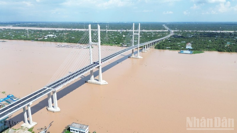 Cầu Rạch Miễu 2. ndo_br_z6917878311213-e4d7fef53db3c9eaf5754d27ecd6ebae-3607.jpg