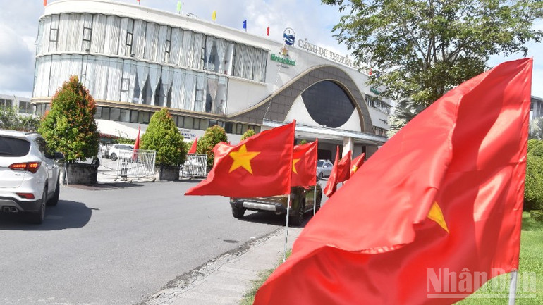 Cảng Du thuyền Mỹ Tho là một trong những điểm nhấn khi khách du lịch đến với Đồng Tháp. ndo_br_dsc-0102-4076.jpg