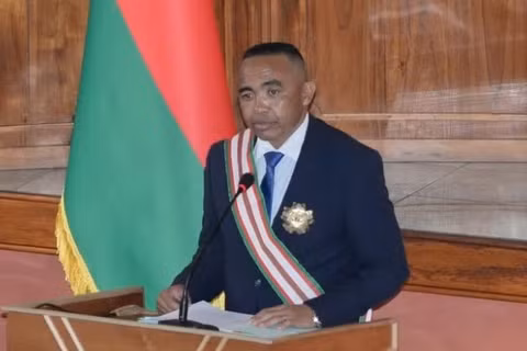 Tổng thống Madagascar Michael Randrianirina. (Ảnh: THX/TTXVN)