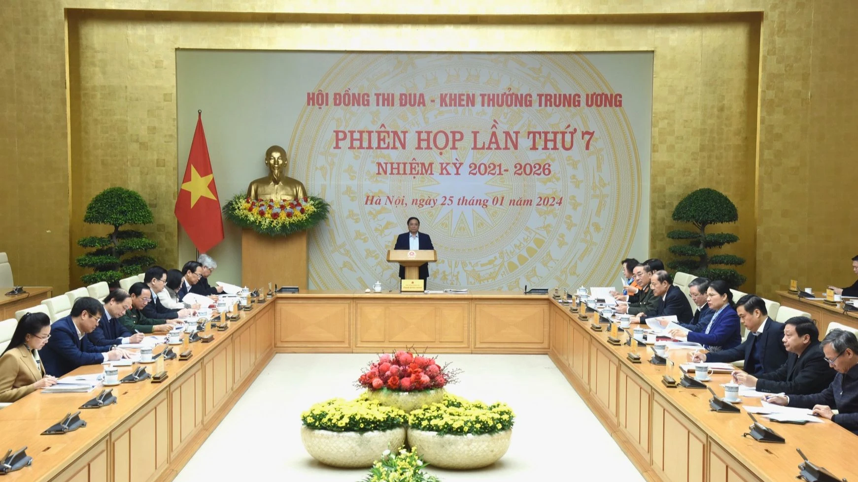 Quang cảnh phiên họp.